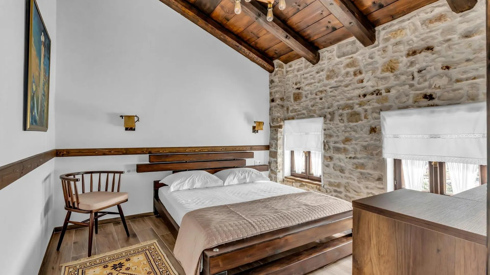 Hotel Bohem بيرات 4*,  ألبانيا
