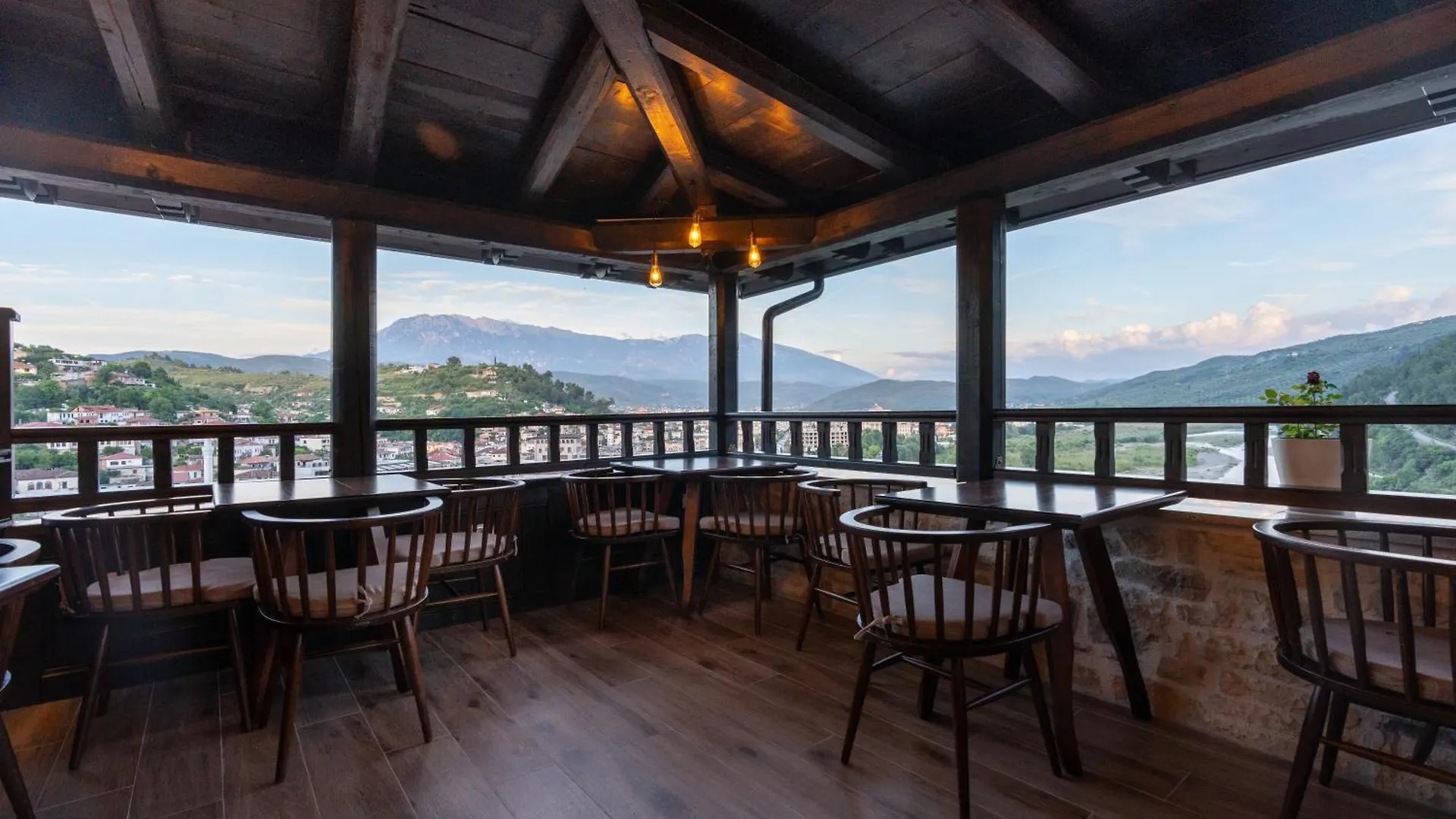 ****  Hotel Bohem بيرات ألبانيا